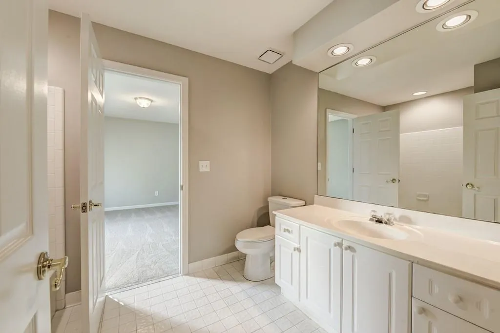 390 Craighead Drive Ne, Atlanta, Georgia 30319, 4 Bedrooms Bedrooms, ,3 BathroomsBathrooms,Residential,Sold,390 Craighead Drive Ne,6700045