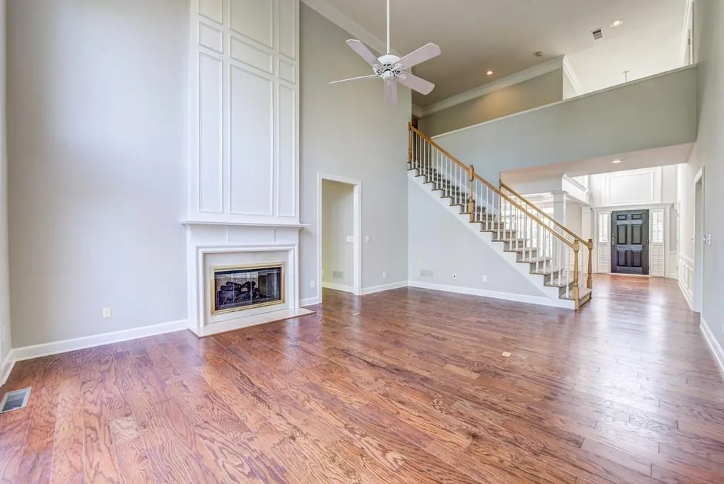 390 Craighead Drive Ne, Atlanta, Georgia 30319, 4 Bedrooms Bedrooms, ,3 BathroomsBathrooms,Residential,Sold,390 Craighead Drive Ne,6700045