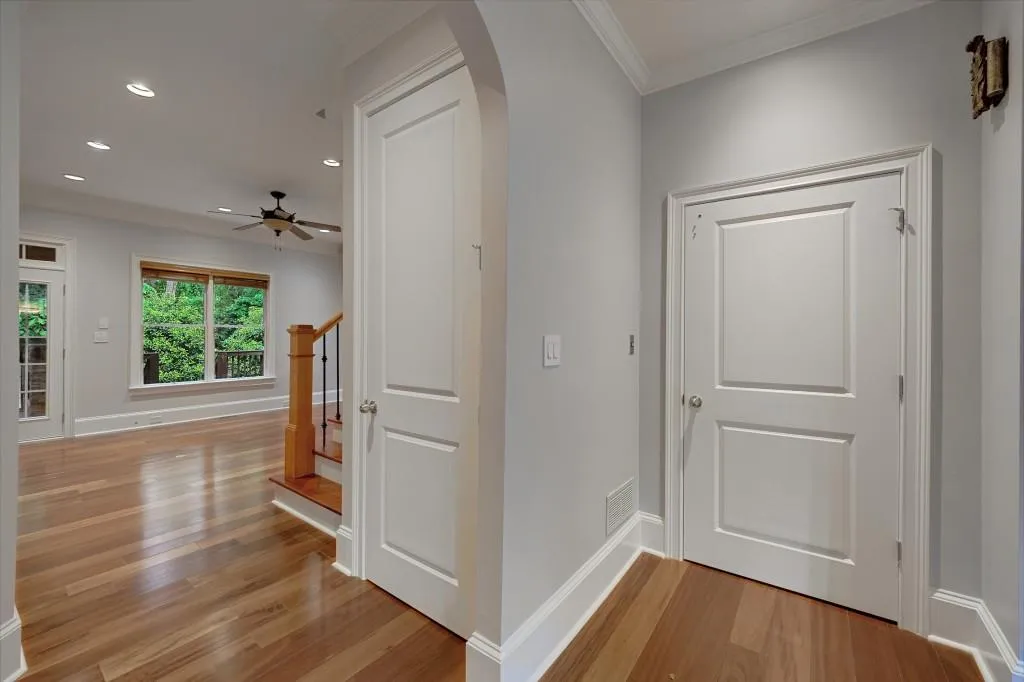 698 Royer Court, Sandy Springs, Georgia 30342, 3 Bedrooms Bedrooms, ,2 BathroomsBathrooms,Residential,For Sale,698 Royer Court,7760954