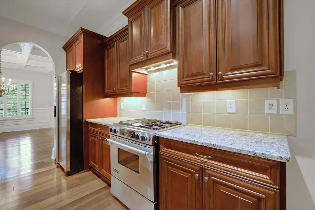 698 Royer Court, Sandy Springs, Georgia 30342, 3 Bedrooms Bedrooms, ,2 BathroomsBathrooms,Residential,For Sale,698 Royer Court,7760954