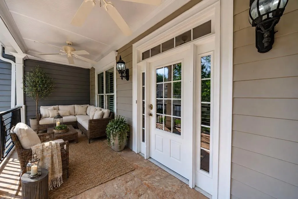 698 Royer Court, Sandy Springs, Georgia 30342, 3 Bedrooms Bedrooms, ,2 BathroomsBathrooms,Residential,For Sale,698 Royer Court,7760954
