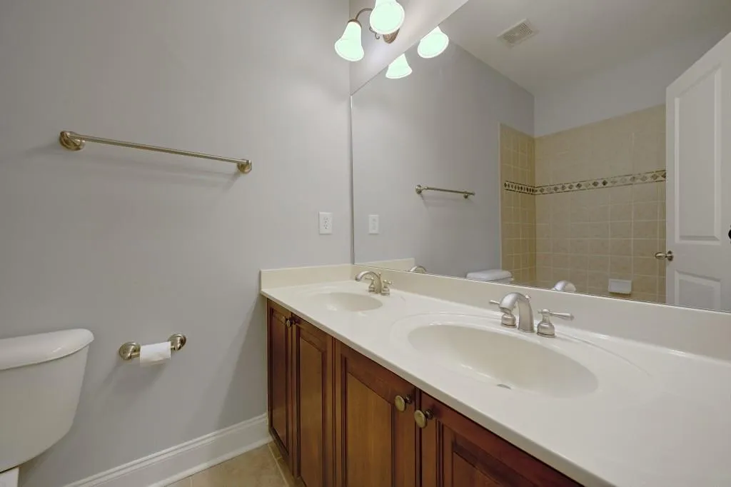 698 Royer Court, Sandy Springs, Georgia 30342, 3 Bedrooms Bedrooms, ,2 BathroomsBathrooms,Residential,For Sale,698 Royer Court,7760954