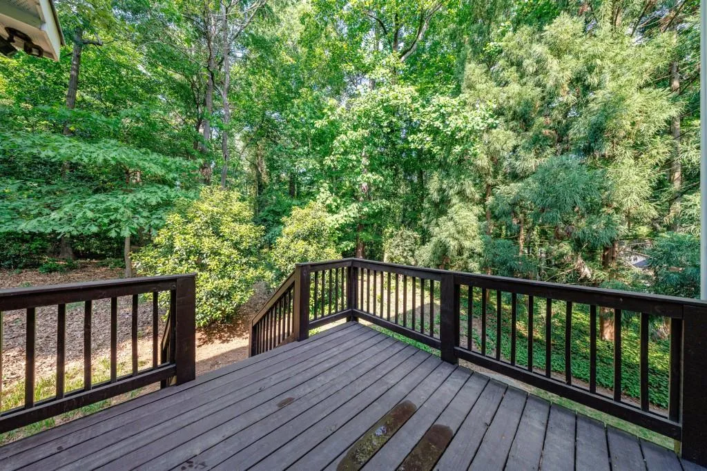 698 Royer Court, Sandy Springs, Georgia 30342, 3 Bedrooms Bedrooms, ,2 BathroomsBathrooms,Residential,For Sale,698 Royer Court,7760954
