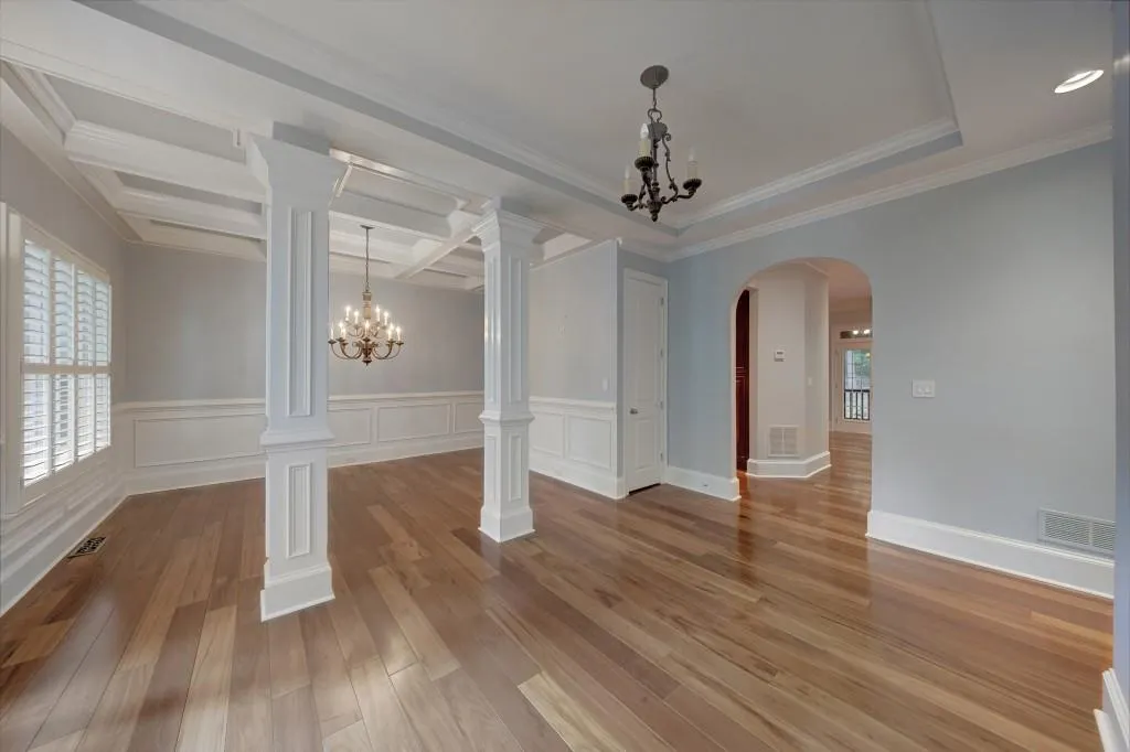 698 Royer Court, Sandy Springs, Georgia 30342, 3 Bedrooms Bedrooms, ,2 BathroomsBathrooms,Residential,For Sale,698 Royer Court,7760954
