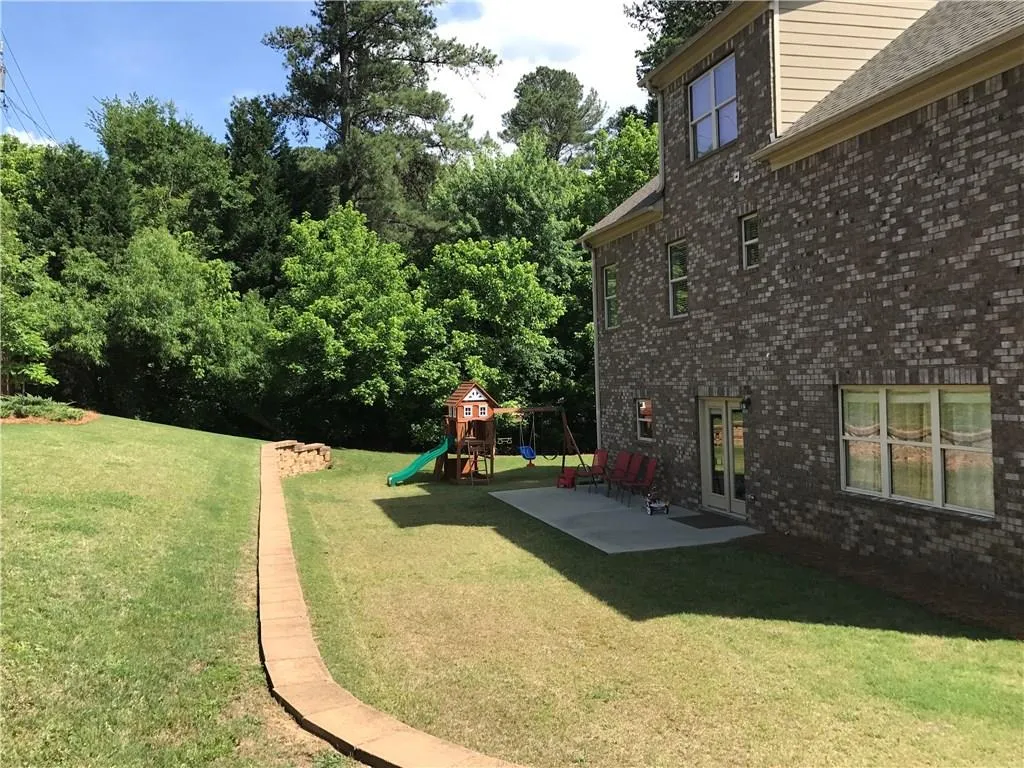 7805 Stratford Lane, Sandy Springs, Georgia 30350, 7 Bedrooms Bedrooms, ,4 BathroomsBathrooms,Residential,Sold,7805 Stratford Lane,5865157