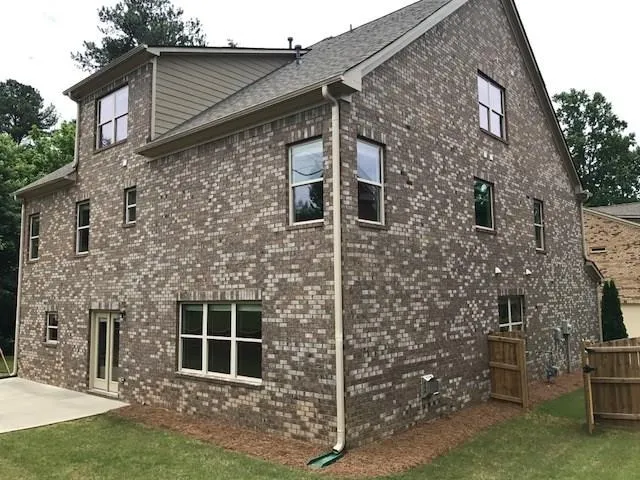 7805 Stratford Lane, Sandy Springs, Georgia 30350, 7 Bedrooms Bedrooms, ,4 BathroomsBathrooms,Residential,Sold,7805 Stratford Lane,5865157