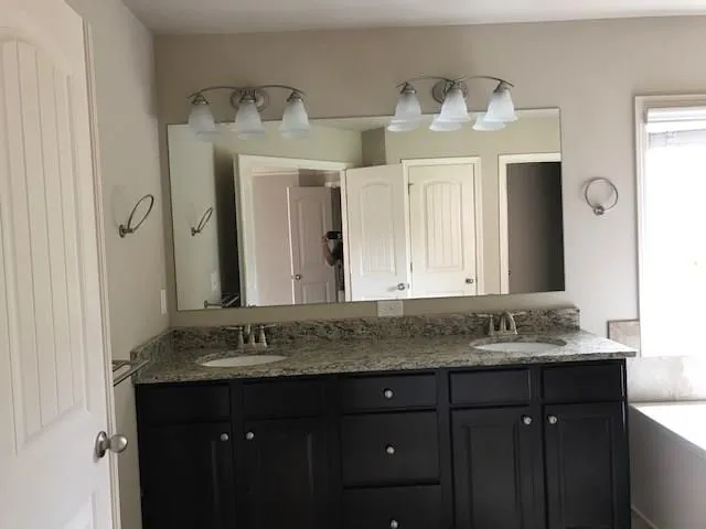 7805 Stratford Lane, Sandy Springs, Georgia 30350, 7 Bedrooms Bedrooms, ,4 BathroomsBathrooms,Residential,Sold,7805 Stratford Lane,5865157