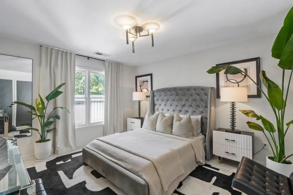 1516 Howell Mill Road Nw Unit 14, Atlanta, Georgia 30318, 2 Bedrooms Bedrooms, ,2 BathroomsBathrooms,Residential,For Sale,1516 Howell Mill Road Nw Unit 14,7651044