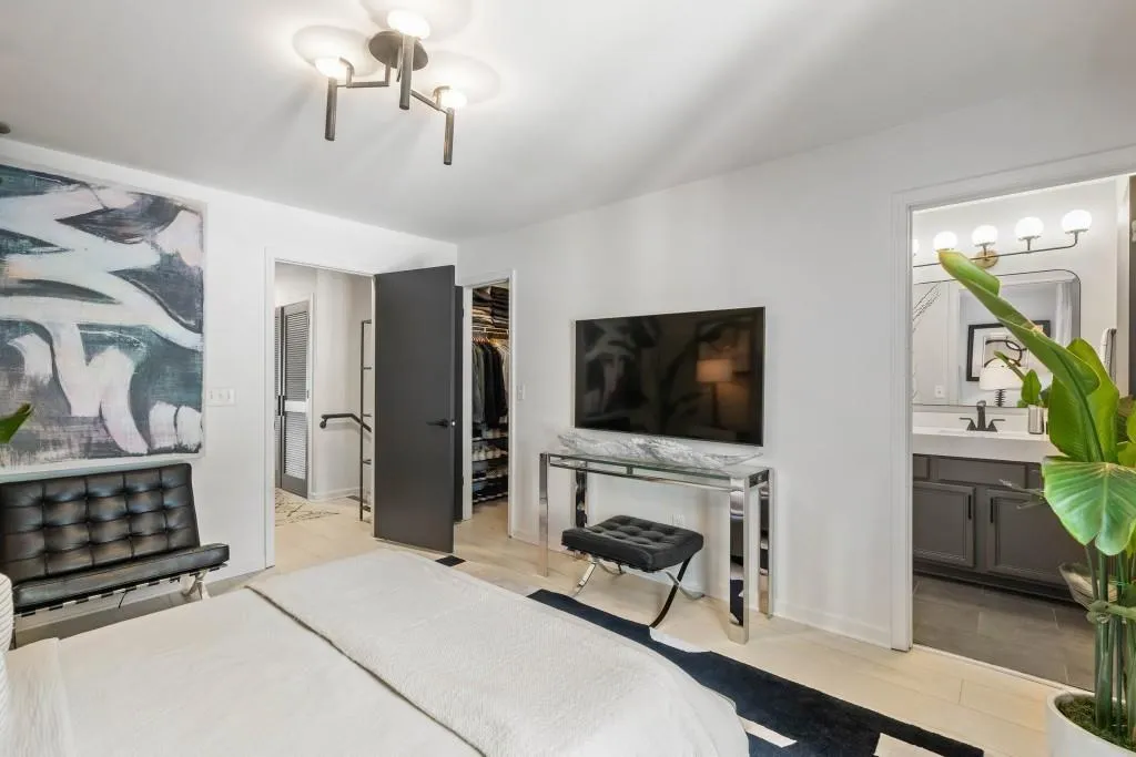 1516 Howell Mill Road Nw Unit 14, Atlanta, Georgia 30318, 2 Bedrooms Bedrooms, ,2 BathroomsBathrooms,Residential,For Sale,1516 Howell Mill Road Nw Unit 14,7651044