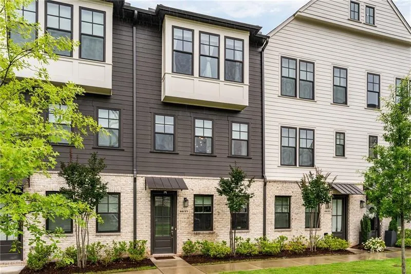 6635 Beacon Drive, Sandy Springs, Georgia 30328, 3 Bedrooms Bedrooms, ,3 BathroomsBathrooms,Residential,For Sale,6635 Beacon Drive,7714650