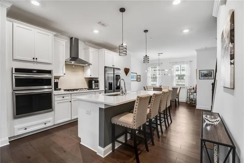 6635 Beacon Drive, Sandy Springs, Georgia 30328, 3 Bedrooms Bedrooms, ,3 BathroomsBathrooms,Residential,For Sale,6635 Beacon Drive,7714650