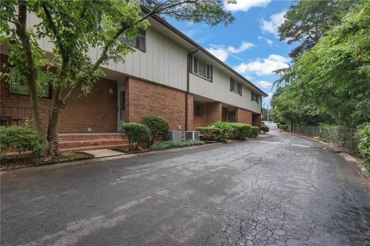 2524 Bradford Square Ne, Atlanta, Georgia 30345
