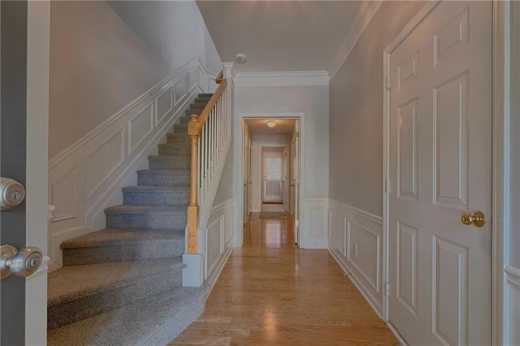 2304 Towneheights Terrace Se Unit 10, Atlanta, Georgia 30339, 3 Bedrooms Bedrooms, ,2 BathroomsBathrooms,Residential,Sold,2304 Towneheights Terrace Se Unit 10,6535056