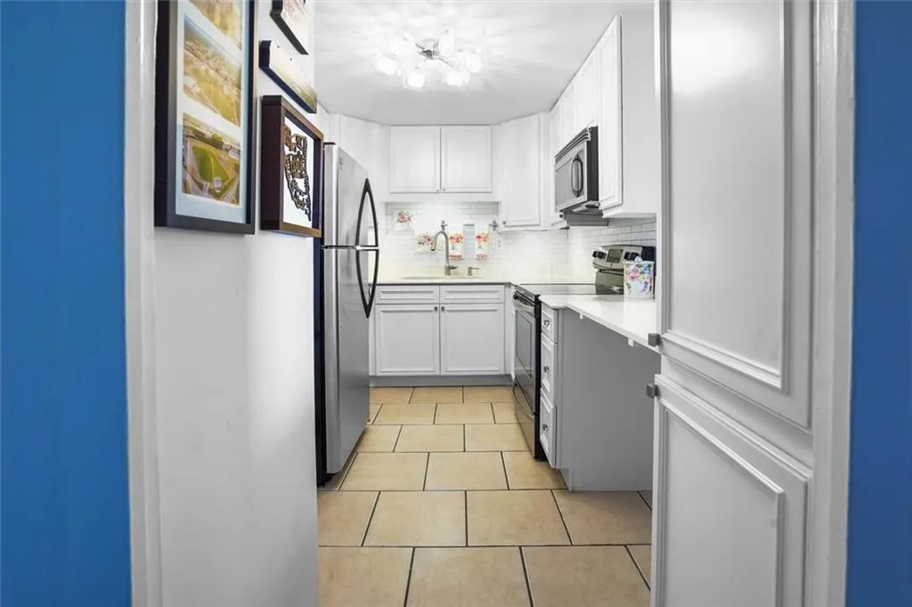 130 26th Street Nw Unit 808, Atlanta, Georgia 30309, 1 Bedroom Bedrooms, ,1 BathroomBathrooms,Residential,For Sale,130 26th Street Nw Unit 808,7657698
