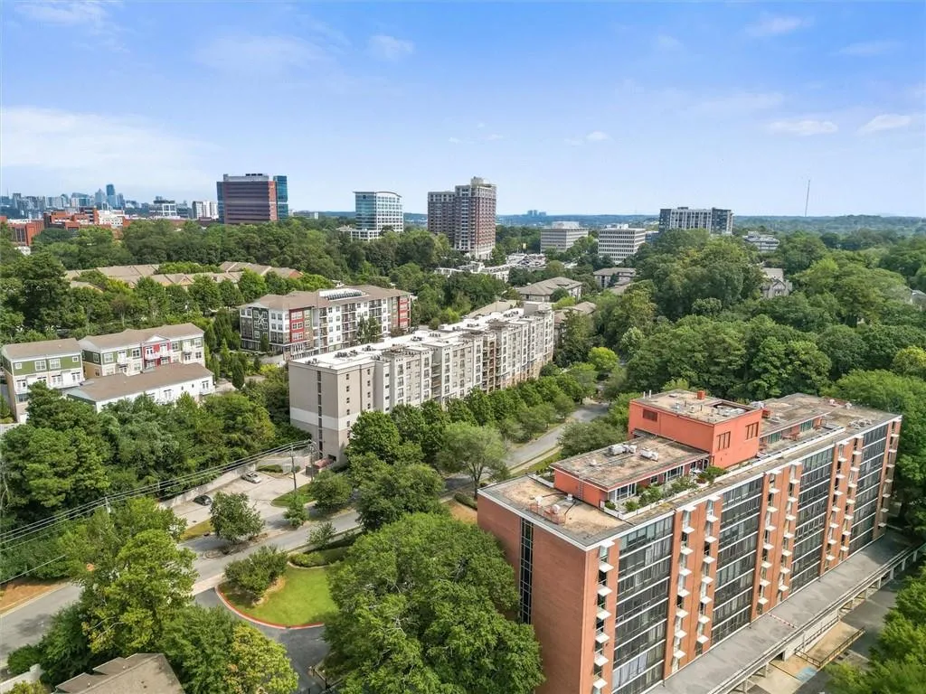 130 26th Street Nw Unit 808, Atlanta, Georgia 30309, 1 Bedroom Bedrooms, ,1 BathroomBathrooms,Residential,For Sale,130 26th Street Nw Unit 808,7657698