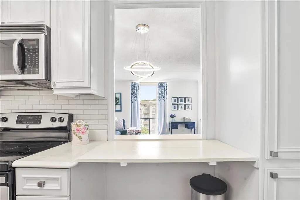 130 26th Street Nw Unit 808, Atlanta, Georgia 30309, 1 Bedroom Bedrooms, ,1 BathroomBathrooms,Residential,For Sale,130 26th Street Nw Unit 808,7657698