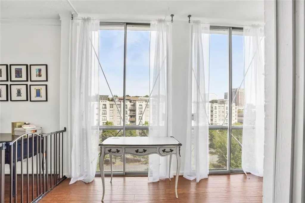 130 26th Street Nw Unit 808, Atlanta, Georgia 30309, 1 Bedroom Bedrooms, ,1 BathroomBathrooms,Residential,For Sale,130 26th Street Nw Unit 808,7657698