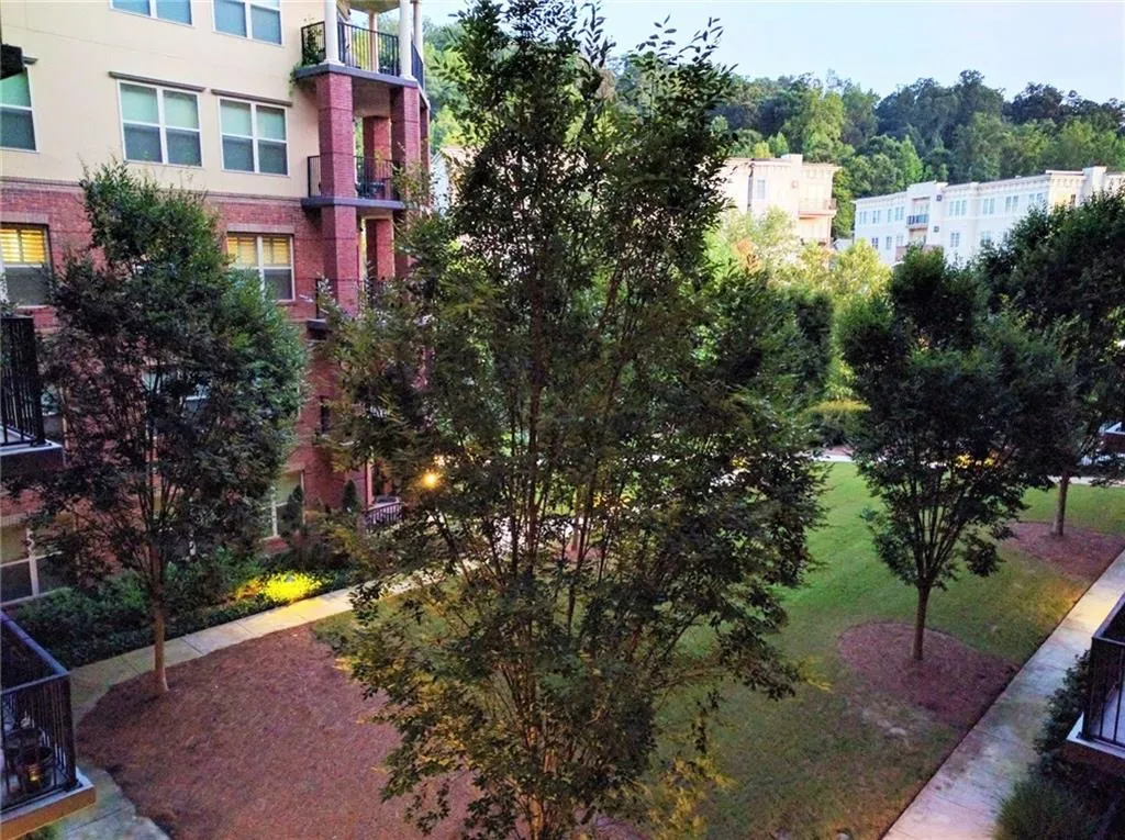 200 River Vista Drive Unit 325, Atlanta, Georgia 30339, 2 Bedrooms Bedrooms, ,2 BathroomsBathrooms,Residential,Sold,200 River Vista Drive Unit 325,5765463