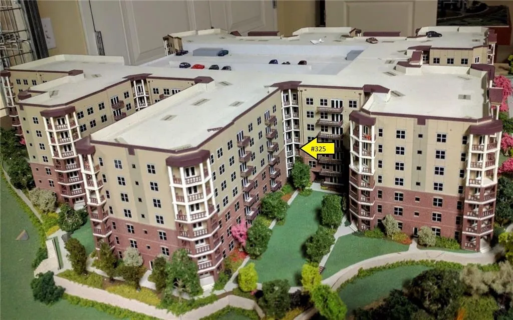 200 River Vista Drive Unit 325, Atlanta, Georgia 30339, 2 Bedrooms Bedrooms, ,2 BathroomsBathrooms,Residential,Sold,200 River Vista Drive Unit 325,5765463