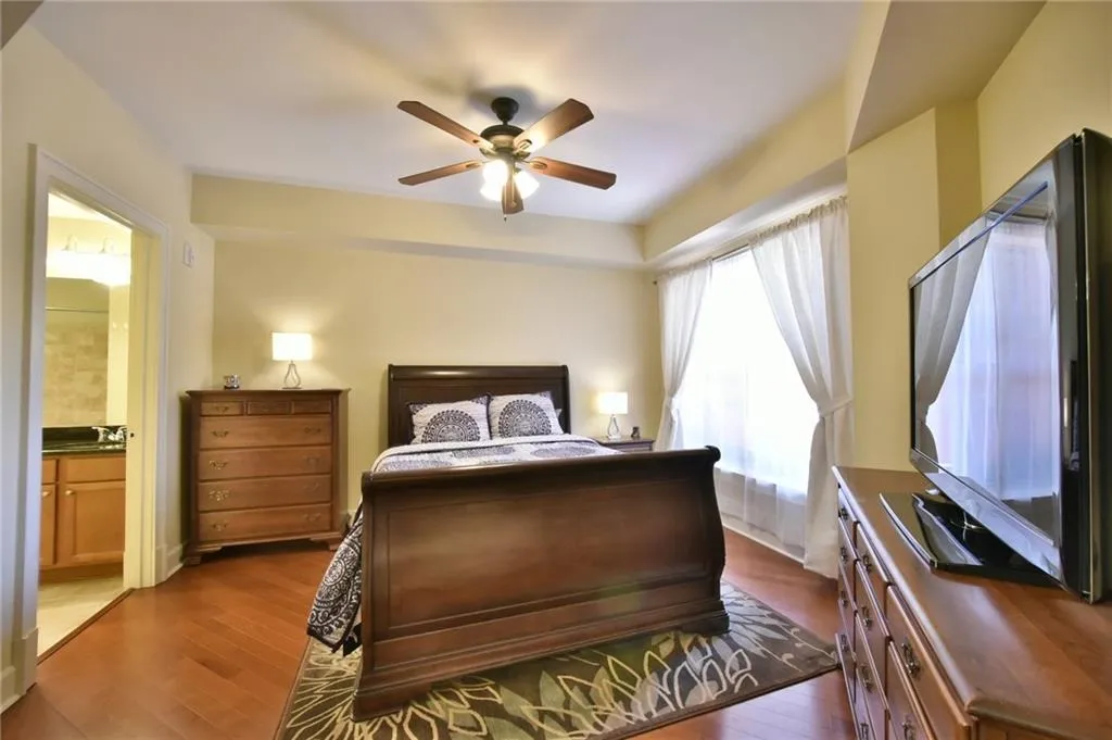 200 River Vista Drive Unit 325, Atlanta, Georgia 30339, 2 Bedrooms Bedrooms, ,2 BathroomsBathrooms,Residential,Sold,200 River Vista Drive Unit 325,5765463