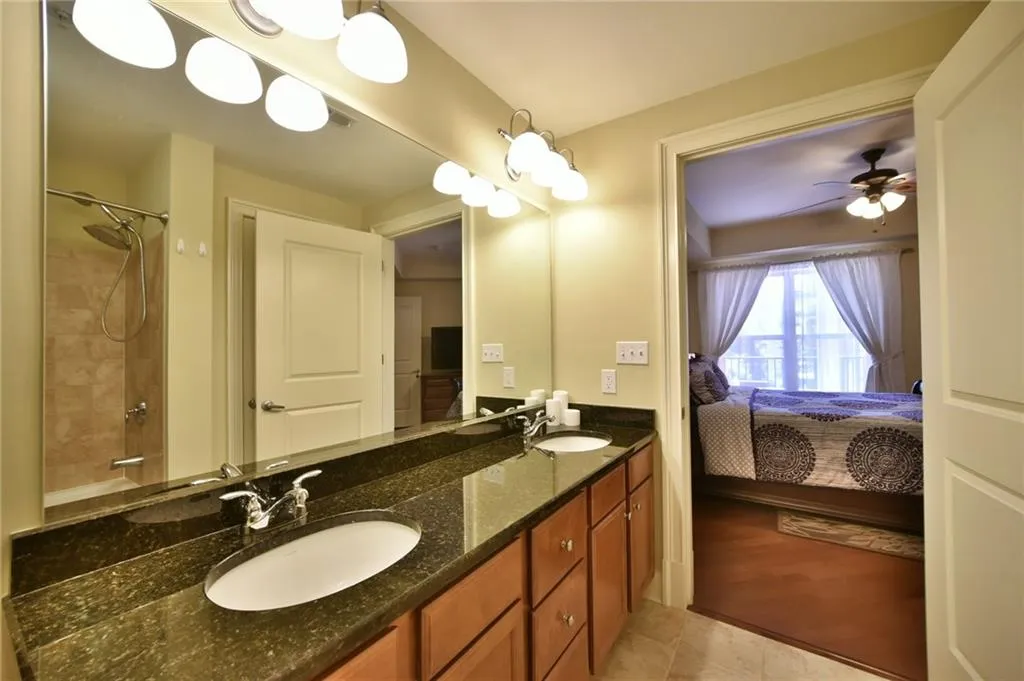 200 River Vista Drive Unit 325, Atlanta, Georgia 30339, 2 Bedrooms Bedrooms, ,2 BathroomsBathrooms,Residential,Sold,200 River Vista Drive Unit 325,5765463