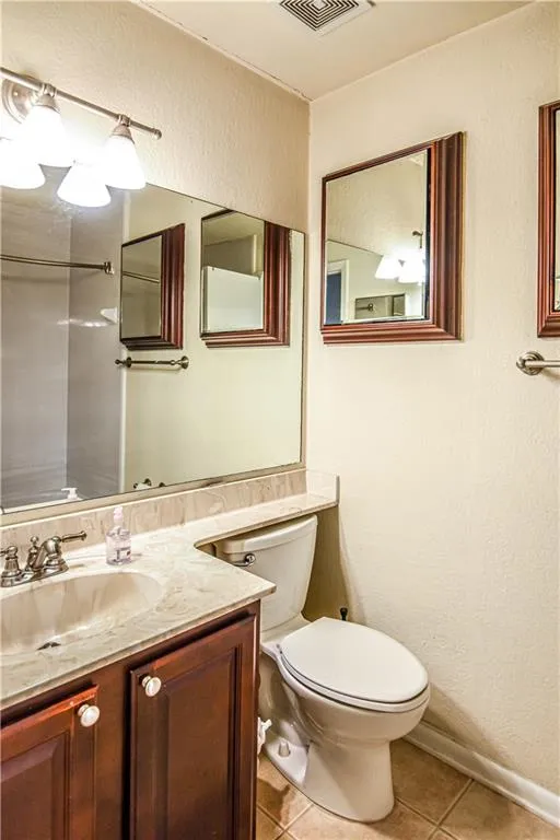 6900 Roswell Road Unit K8, Atlanta, Georgia 30328, 2 Bedrooms Bedrooms, ,2 BathroomsBathrooms,Residential,Sold,6900 Roswell Road Unit K8,7031421