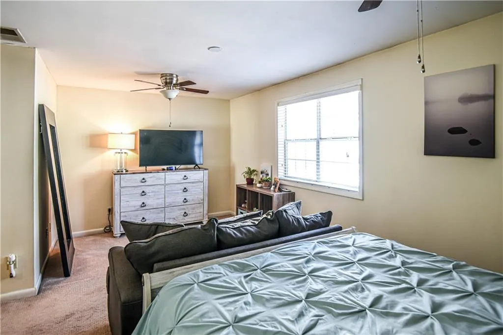 6900 Roswell Road Unit K8, Atlanta, Georgia 30328, 2 Bedrooms Bedrooms, ,2 BathroomsBathrooms,Residential,Sold,6900 Roswell Road Unit K8,7031421