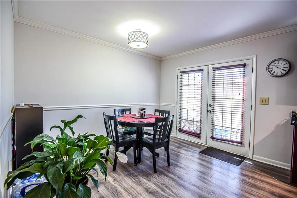6900 Roswell Road Unit K8, Atlanta, Georgia 30328, 2 Bedrooms Bedrooms, ,2 BathroomsBathrooms,Residential,Sold,6900 Roswell Road Unit K8,7031421