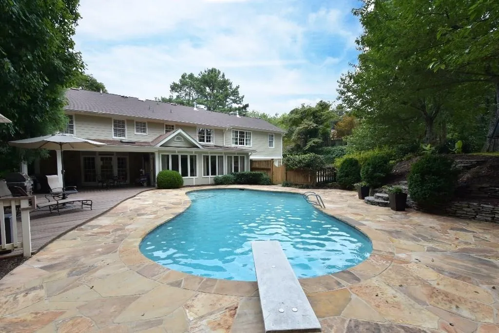 5855 Riverwood Drive, Sandy Springs, Georgia 30328, 4 Bedrooms Bedrooms, ,5 BathroomsBathrooms,Residential,Sold,5855 Riverwood Drive,5674303