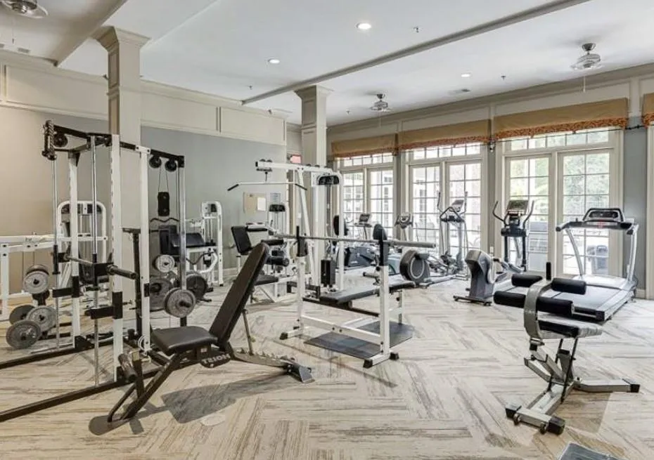 5590 Glenridge Park Unit 1206, Sandy Springs, Georgia 30342, 3 Bedrooms Bedrooms, ,2 BathroomsBathrooms,Residential,Sold,5590 Glenridge Park Unit 1206,7719559