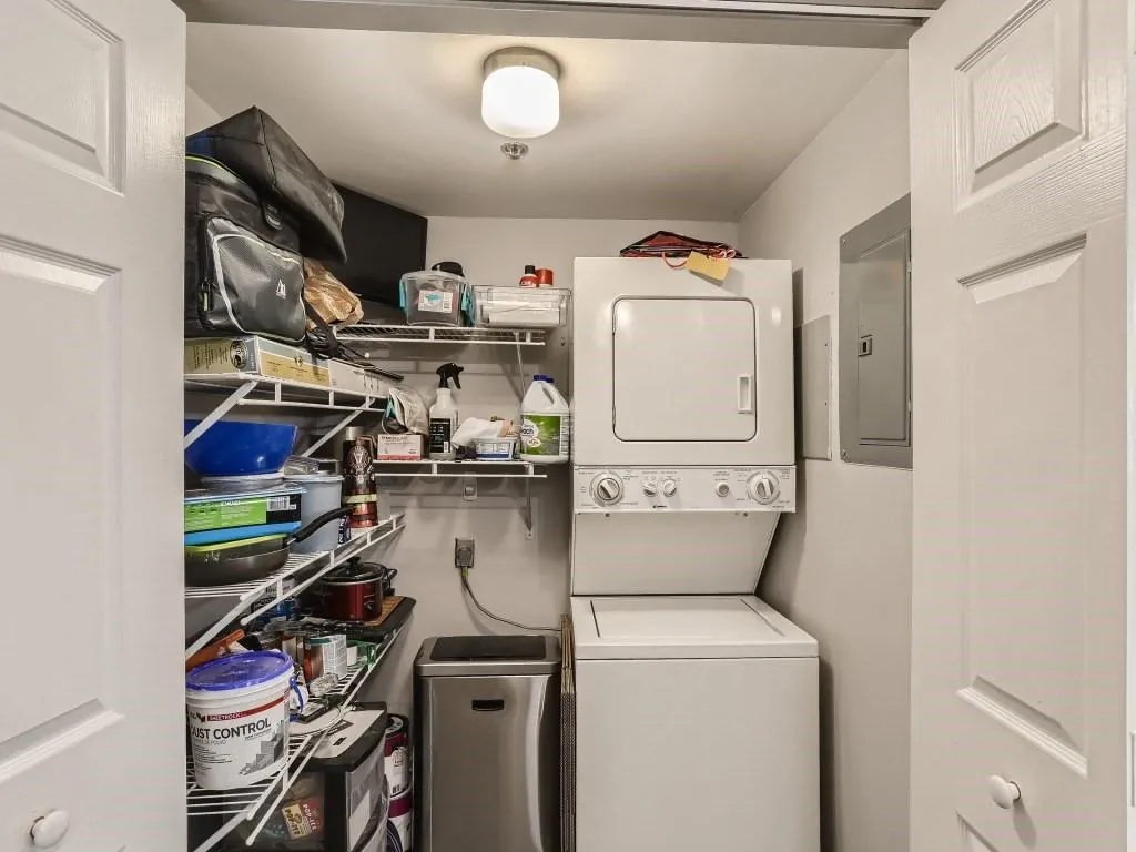 795 Hammond Drive Unit 704, Atlanta, Georgia 30328, 1 Bedroom Bedrooms, ,1 BathroomBathrooms,Residential,Sold,795 Hammond Drive Unit 704,7188510