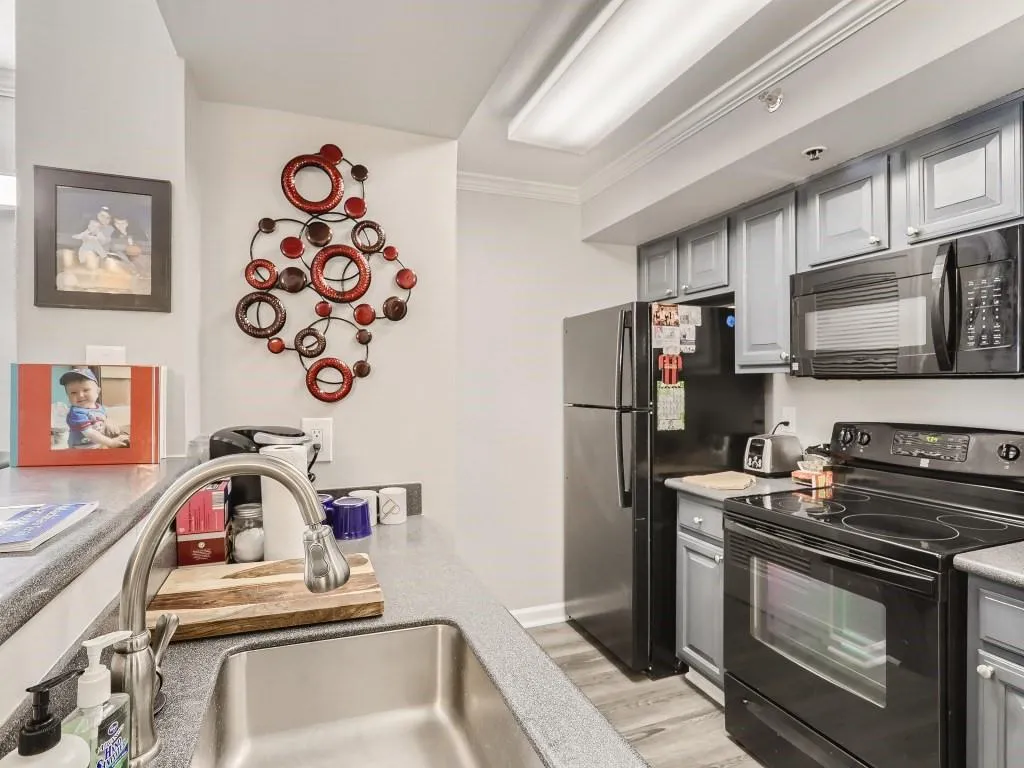 795 Hammond Drive Unit 704, Atlanta, Georgia 30328, 1 Bedroom Bedrooms, ,1 BathroomBathrooms,Residential,Sold,795 Hammond Drive Unit 704,7188510