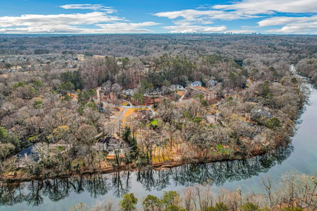 310 Riverhall Court, Sandy Springs, Georgia 30350, 5 Bedrooms Bedrooms, ,4 BathroomsBathrooms,Residential,Sold,310 Riverhall Court,7329347