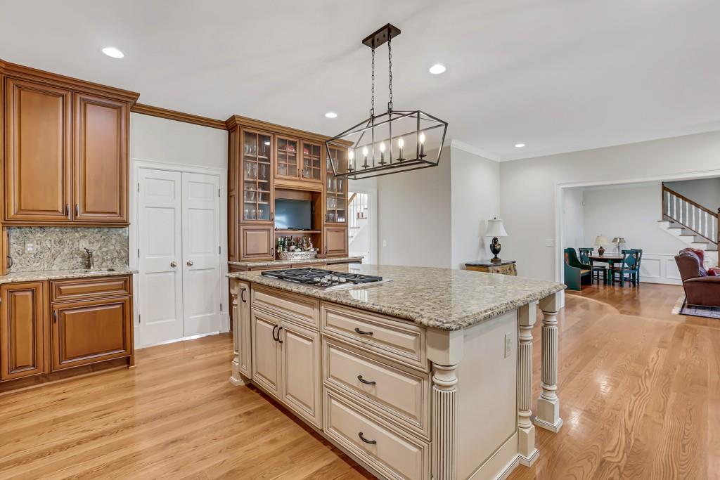 310 Riverhall Court, Sandy Springs, Georgia 30350, 5 Bedrooms Bedrooms, ,4 BathroomsBathrooms,Residential,Sold,310 Riverhall Court,7329347