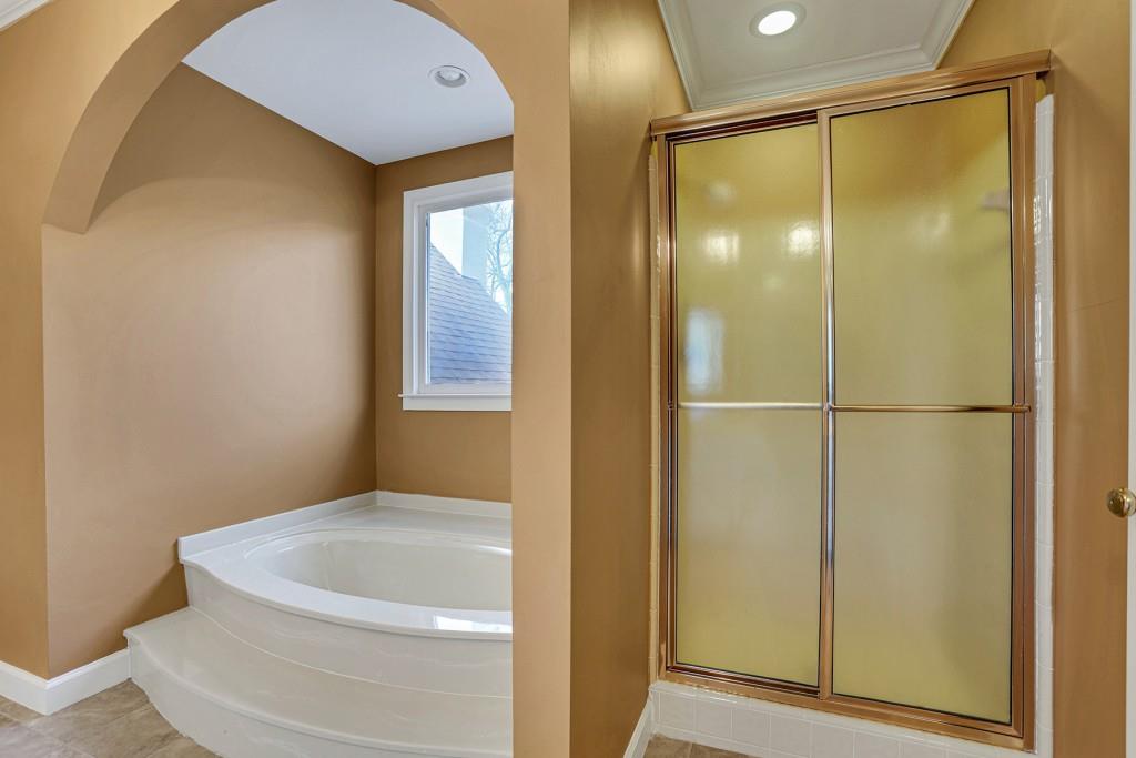 310 Riverhall Court, Sandy Springs, Georgia 30350, 5 Bedrooms Bedrooms, ,4 BathroomsBathrooms,Residential,Sold,310 Riverhall Court,7329347