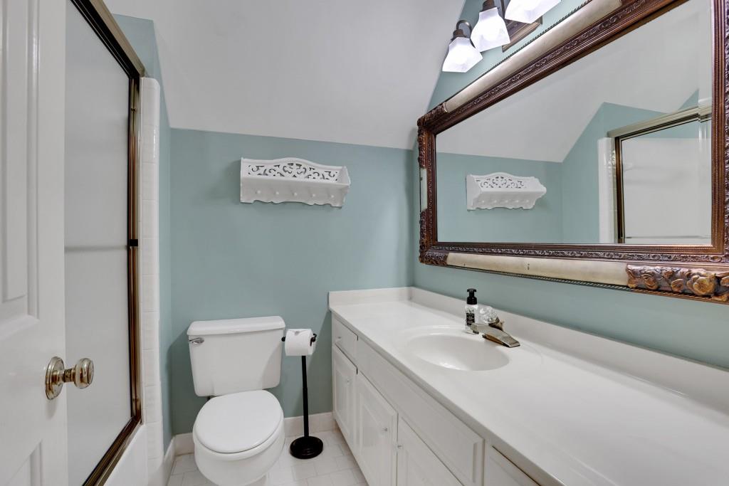 310 Riverhall Court, Sandy Springs, Georgia 30350, 5 Bedrooms Bedrooms, ,4 BathroomsBathrooms,Residential,Sold,310 Riverhall Court,7329347