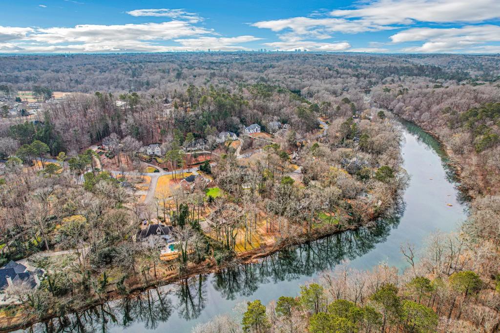 310 Riverhall Court, Sandy Springs, Georgia 30350, 5 Bedrooms Bedrooms, ,4 BathroomsBathrooms,Residential,Sold,310 Riverhall Court,7329347