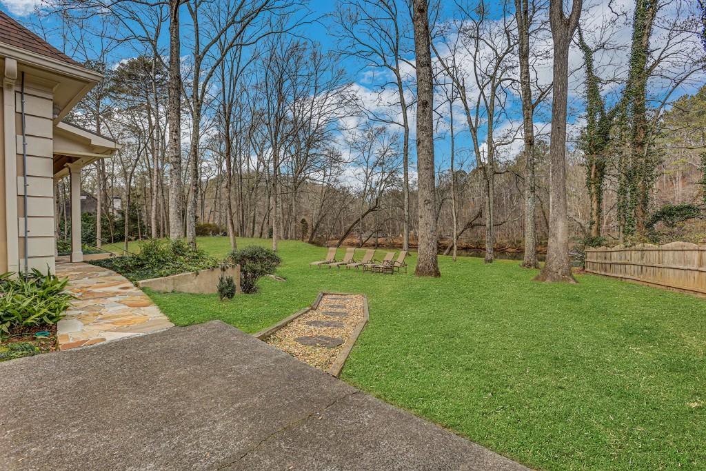 310 Riverhall Court, Sandy Springs, Georgia 30350, 5 Bedrooms Bedrooms, ,4 BathroomsBathrooms,Residential,Sold,310 Riverhall Court,7329347