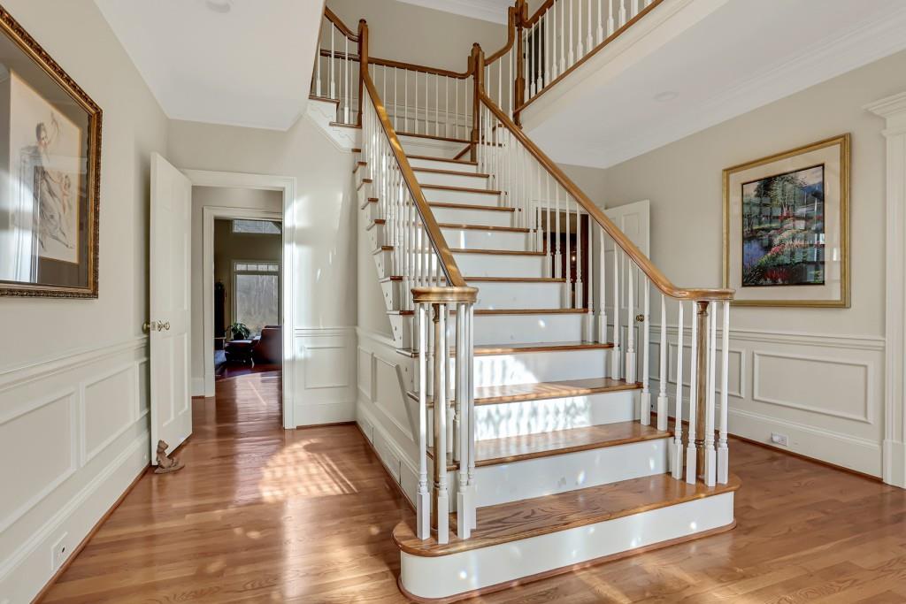 310 Riverhall Court, Sandy Springs, Georgia 30350, 5 Bedrooms Bedrooms, ,4 BathroomsBathrooms,Residential,Sold,310 Riverhall Court,7329347