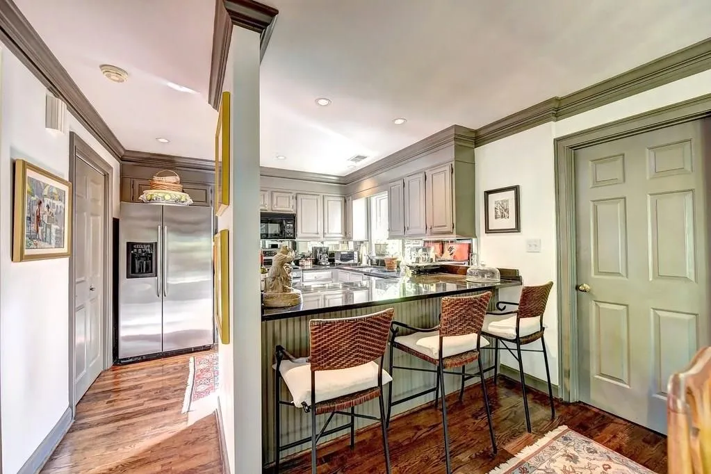 21 Westfair Court, Sandy Springs, Georgia 30328, 3 Bedrooms Bedrooms, ,2 BathroomsBathrooms,Residential,Sold,21 Westfair Court,6089328