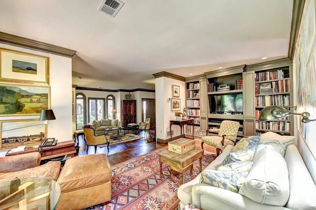 21 Westfair Court, Sandy Springs, Georgia 30328, 3 Bedrooms Bedrooms, ,2 BathroomsBathrooms,Residential,Sold,21 Westfair Court,6089328