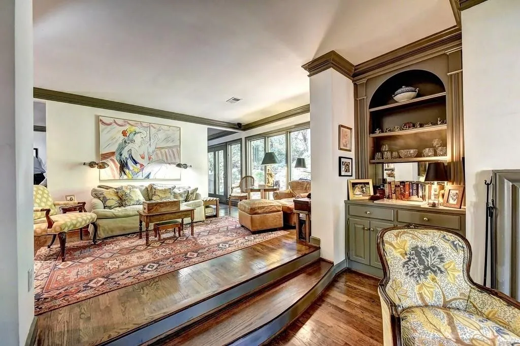 21 Westfair Court, Sandy Springs, Georgia 30328, 3 Bedrooms Bedrooms, ,2 BathroomsBathrooms,Residential,Sold,21 Westfair Court,6089328