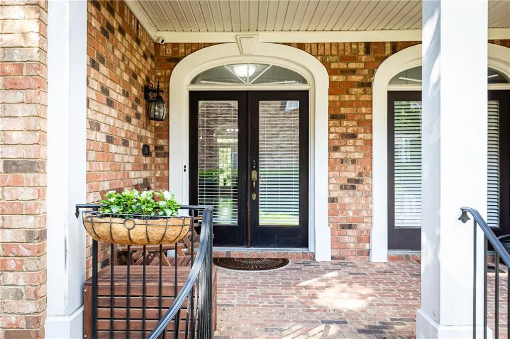 2610 Oglethorpe Circle Ne, Brookhaven, Georgia 30319, 3 Bedrooms Bedrooms, ,3 BathroomsBathrooms,Residential,Sold,2610 Oglethorpe Circle Ne,7579510