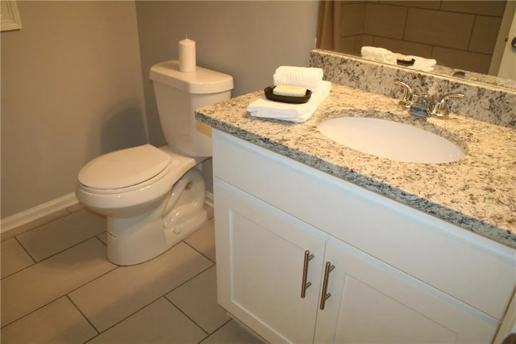 1705 Lazy River Lane, Atlanta, Georgia 30350, 5 Bedrooms Bedrooms, ,4 BathroomsBathrooms,Residential,Sold,1705 Lazy River Lane,5627662