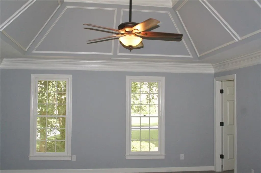 1705 Lazy River Lane, Atlanta, Georgia 30350, 5 Bedrooms Bedrooms, ,4 BathroomsBathrooms,Residential,Sold,1705 Lazy River Lane,5627662