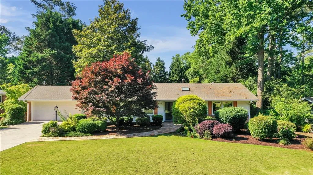 495 Read Lane, Atlanta, Georgia 30328, 4 Bedrooms Bedrooms, ,2 BathroomsBathrooms,Residential,Sold,495 Read Lane,7388250