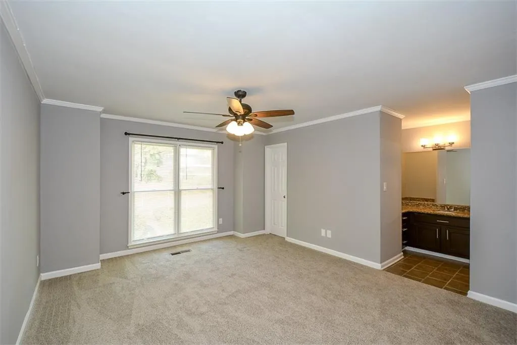 200 Peachtree Hollow Court, Sandy Springs, Georgia 30328, 3 Bedrooms Bedrooms, ,2 BathroomsBathrooms,Residential,Sold,200 Peachtree Hollow Court,6531786