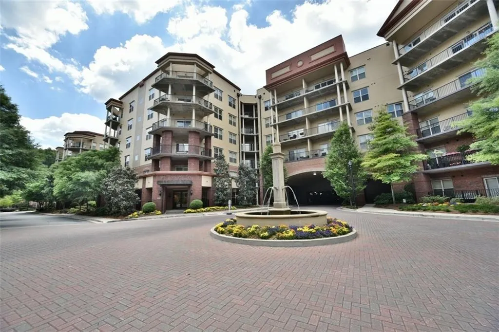 200 River Vista Drive Unit 610, Atlanta, Georgia 30339, 2 Bedrooms Bedrooms, ,2 BathroomsBathrooms,Residential,Sold,200 River Vista Drive Unit 610,5691290