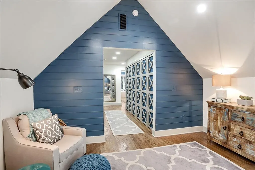 9020 Huntcliff Trace, Atlanta, Georgia 30350, 4 Bedrooms Bedrooms, ,4 BathroomsBathrooms,Residential,Sold,9020 Huntcliff Trace,5856347