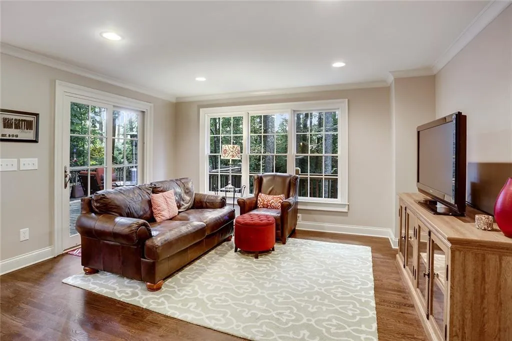 9020 Huntcliff Trace, Atlanta, Georgia 30350, 4 Bedrooms Bedrooms, ,4 BathroomsBathrooms,Residential,Sold,9020 Huntcliff Trace,5856347